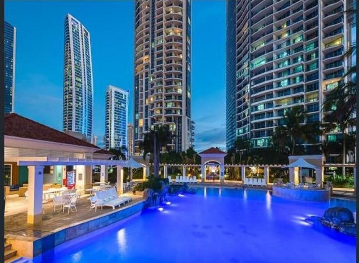 The Towers Of Chevron Renaissance - Holidays Gold Coast Luaran gambar